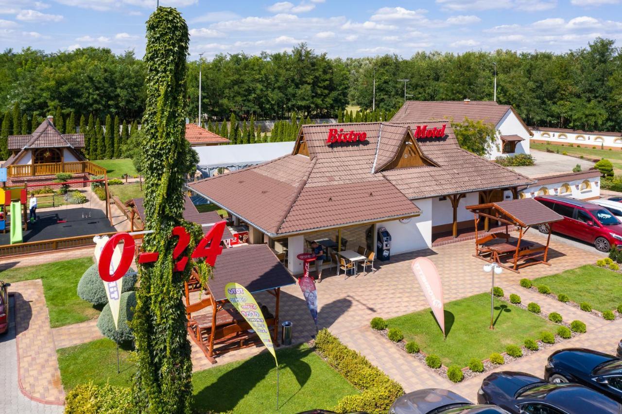 Csalanosi Vendeghaz Hotel Кескемет Екстериор снимка